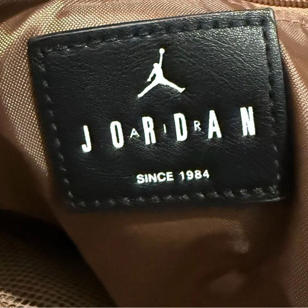 Jordan nike Sling crossbody messenger Bag Brown‎ Jumpman Logo jam collectors bag